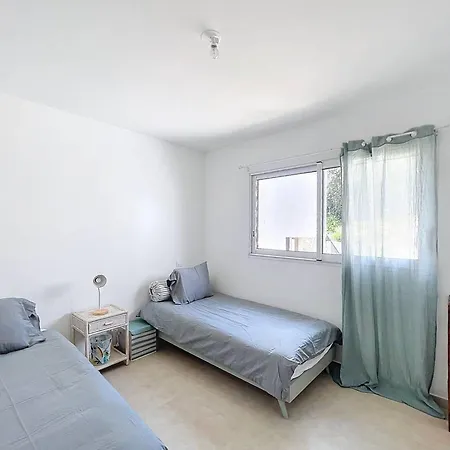 T3 Avec Terrasse Panoramique Sur La Baie De Calvi - Fr-1-719-24 Appartement *